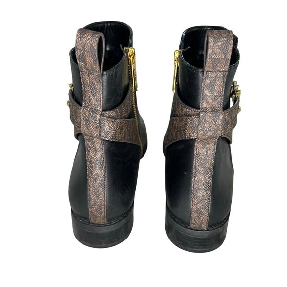 Michael Kors Farrah Flat Black Leather Gold Logo Ankle Boot 8.5 - Picture 3 of 8